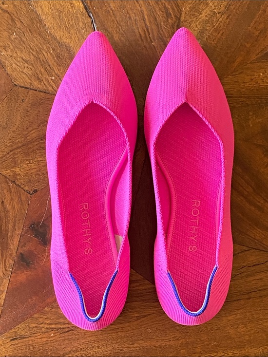 Rothy's Shoes - ROTHY’S THE POINT BALLET FLATS IN DRAGON FRUIT FUCHIA PINK SIZE 8
